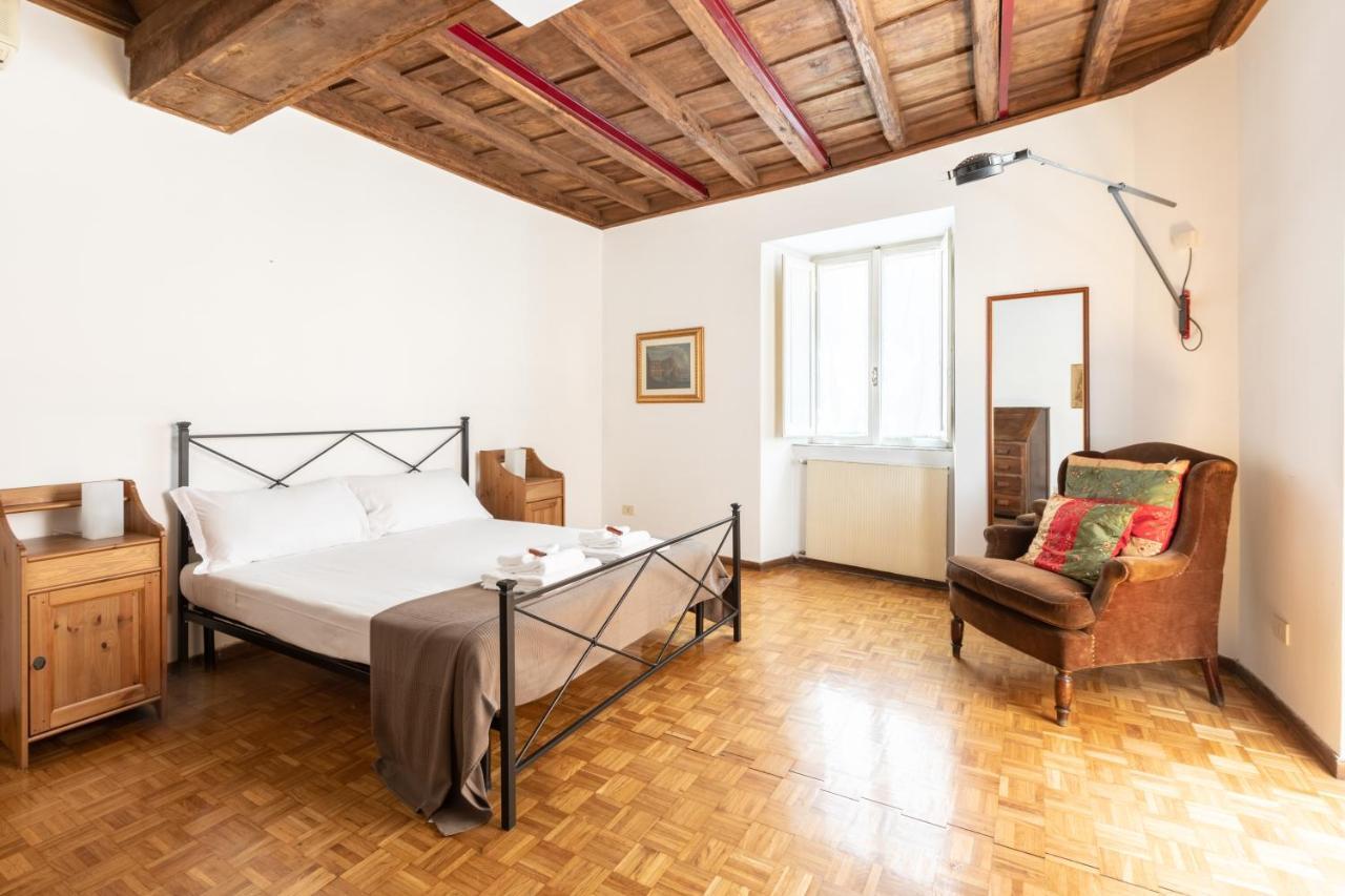 Spectacularly Bright, By Piazza Navona And The Pantheon - A/C, Wifi, Elevator Apartment Rome Exterior photo